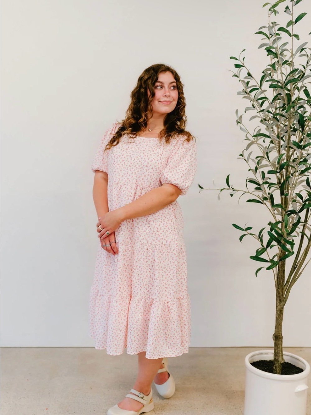 Soft Pink Floral Midi Dress with Puff Sleeves
